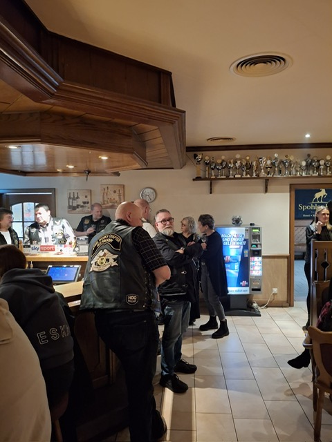 A275E6CE-7A11-4DE1-A765-1044682C0293